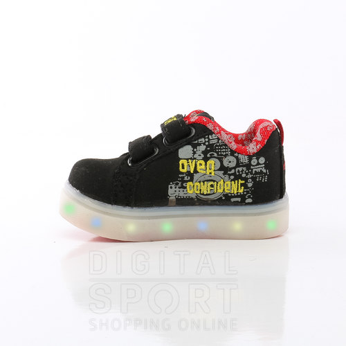 ZAPATILLAS BABY MIL LUCES MINIONS
