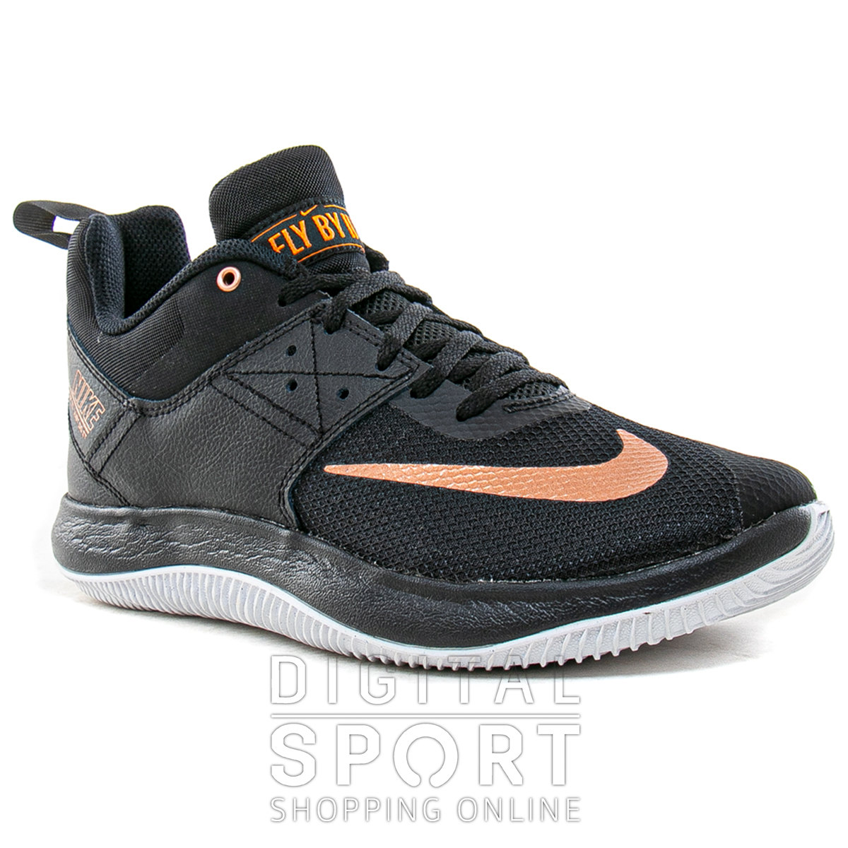 nike fly by low 2