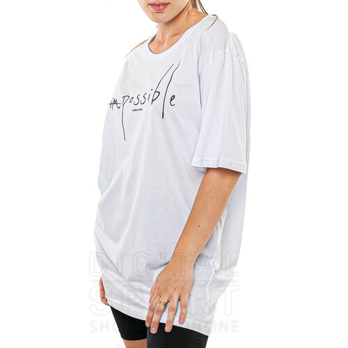 REMERA OVERSIZE POSSIBLE