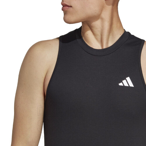 MUSCULOSA TRAINING ESSENTIALS