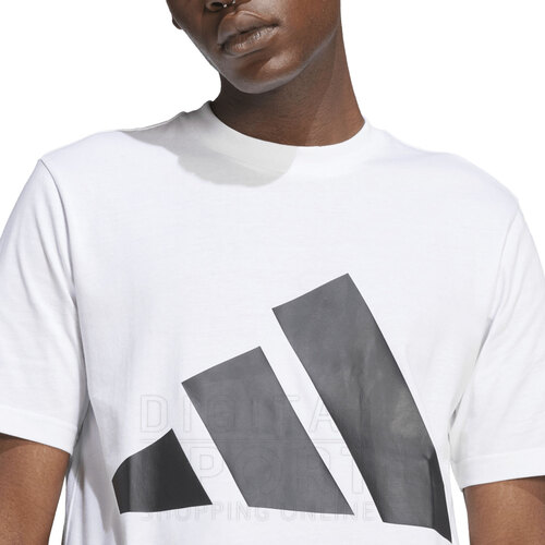 REMERA ESSENTIALS LOGO