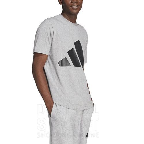 REMERA ESSENTIALS BIG LOGO