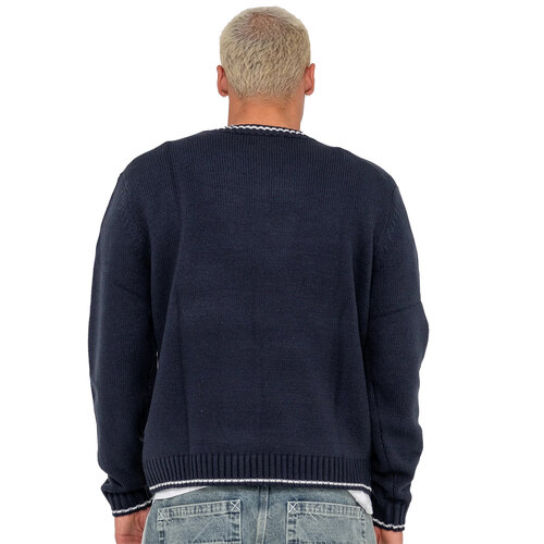SWEATER KNITEED