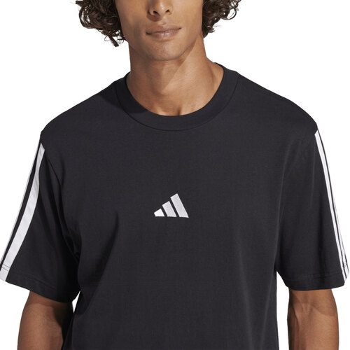 REMERA ESSENTIALS