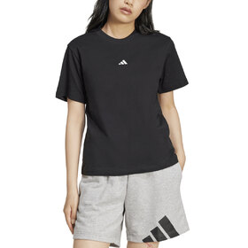 REMERA ESSENTIALS