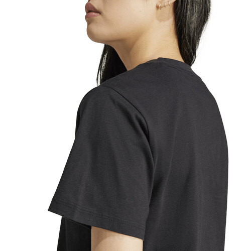 REMERA ESSENTIALS