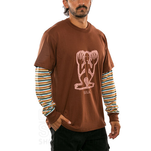 REMERA TRAPPED