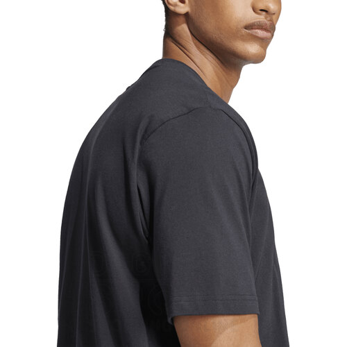 REMERA ESSENTIALS LINEAR SINGLE JERSEY