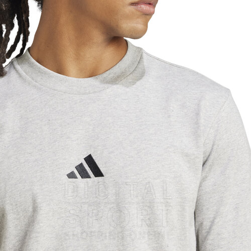 REMERA ESSENTIALS