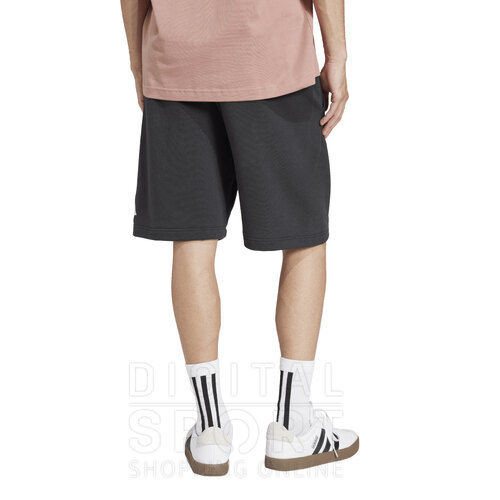SHORT ESSENTIALS BIG LOGO