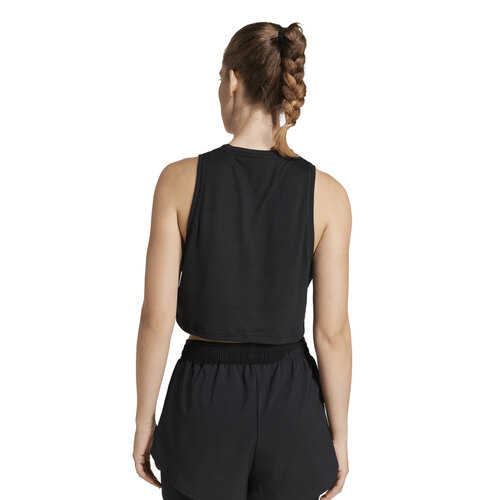 MUSCULOSA TRAIN ESSENTIALS