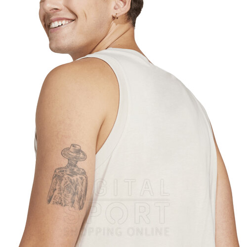 MUSCULOSA ESSENTIALS SMALL LOGO