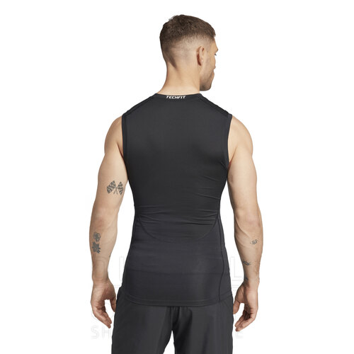 REMERA COMPRESION TECHFIT