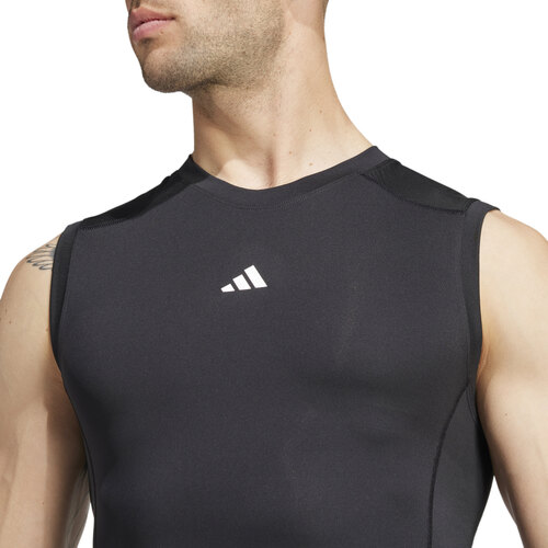 REMERA COMPRESION TECHFIT