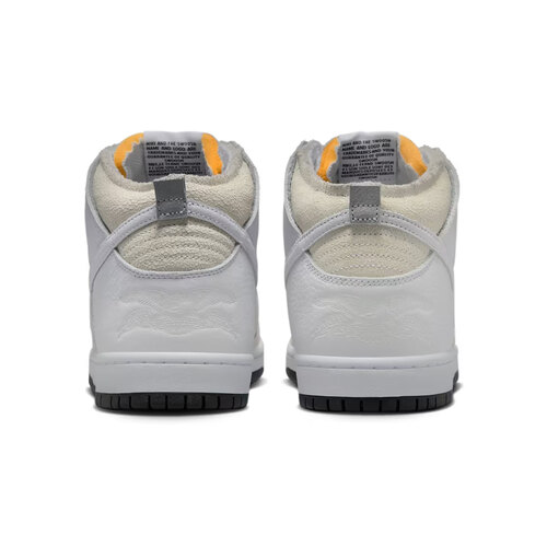 BOTAS SB DUNK HI X ANTIHERO