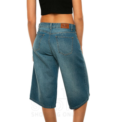 BERMUDA JEAN SKATE