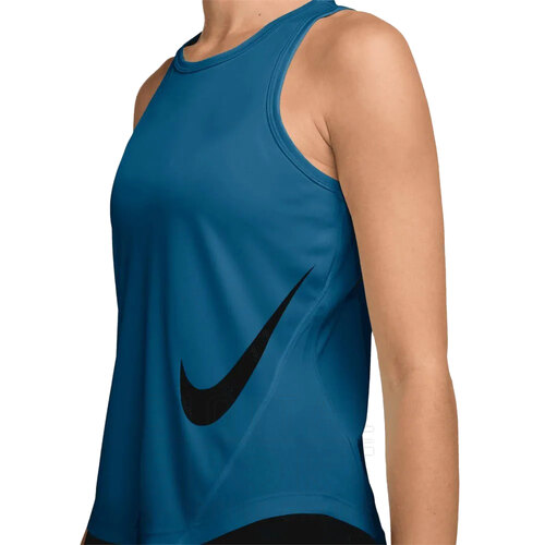 MUSCULOSA TEMPO SWOOSH