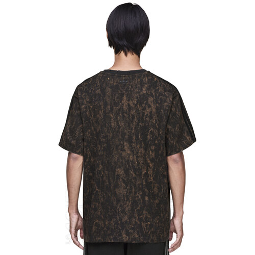 REMERA ADI006