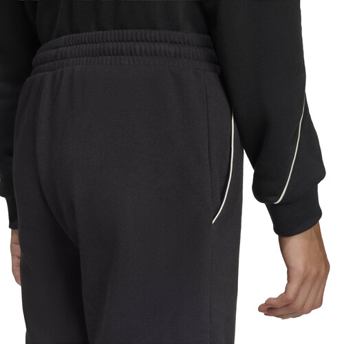 SHORT COLLEGIATE
