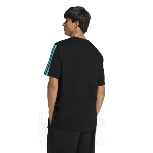 REMERA MERCEDES - AMG PETRONAS FORMULA 1 TEAM