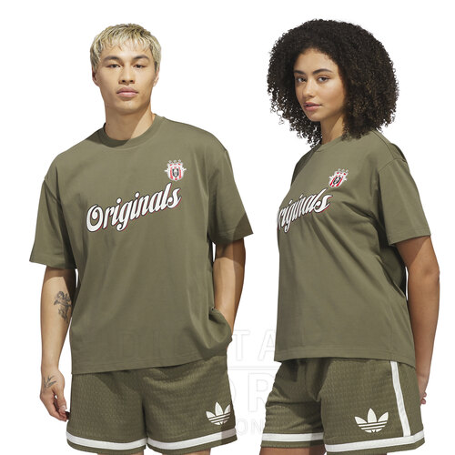 REMERA ORIGINALS BASKETBALL TEAM