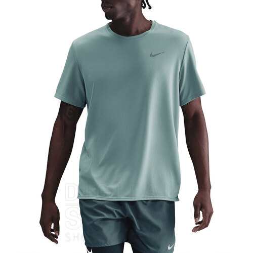 REMERA UV MILER