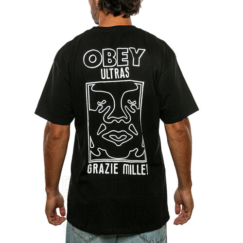 REMERA ULTRAS