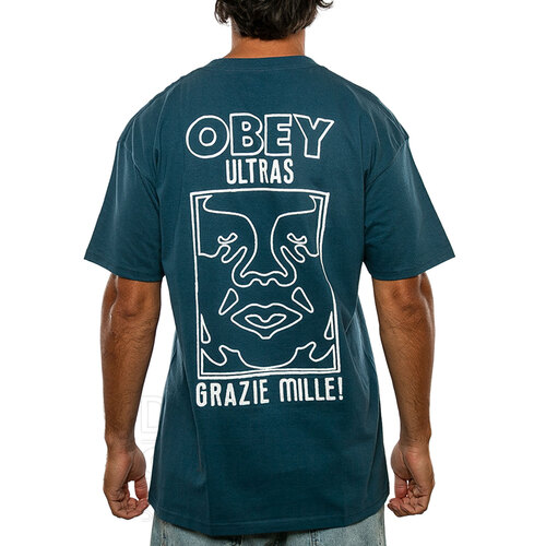 REMERA ULTRAS