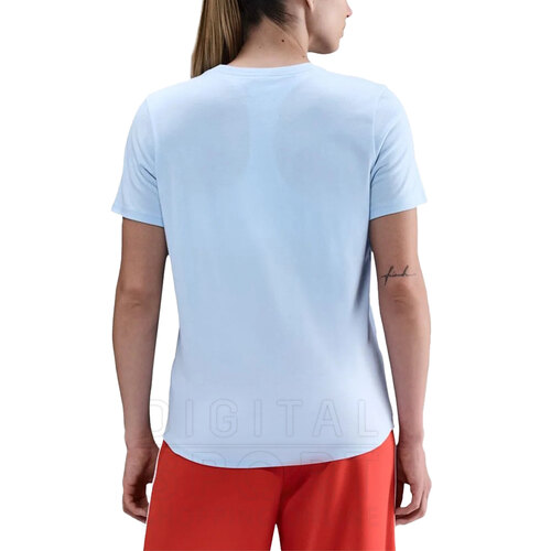 REMERA SPORTSWEAR CLUB ESSENTIALS