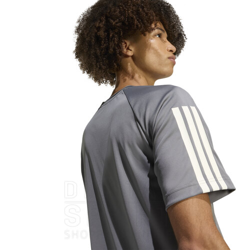 REMERA TIRO X COMMON GOAL