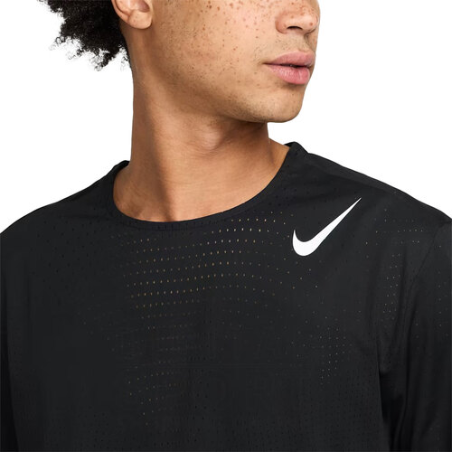 REMERA DRI-FIT AEROSWIFT