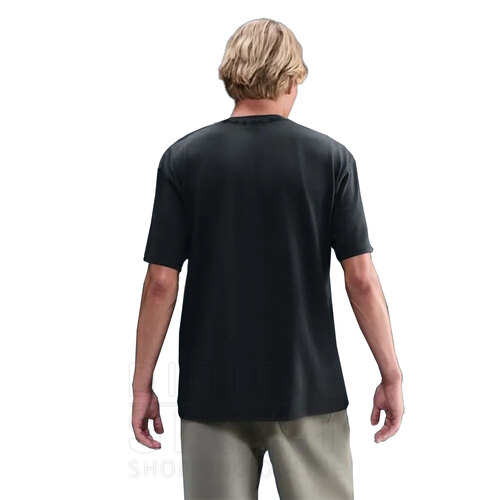 REMREA SPORTSWEAR