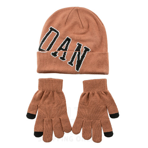 SET BEANIE GUANTES JORDAN VARSITY