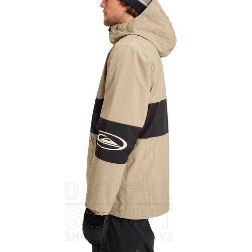 CAMPERA HIGH IN THE HOOD