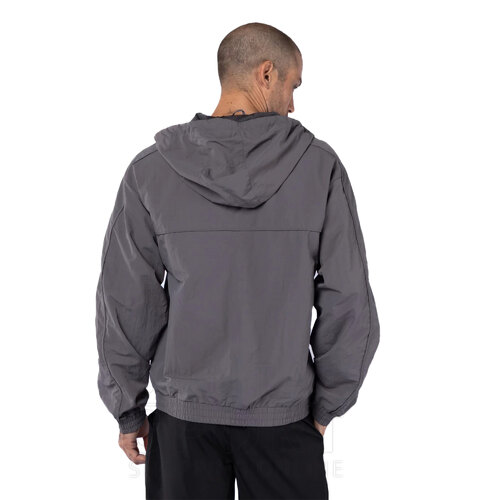 CAMPERA ROMPEVIENTO CRINKLELINED
