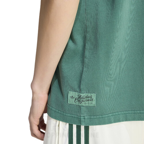 REMERA GRAPHIC PREMIUM