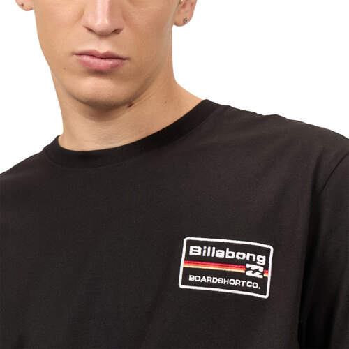 REMERA NEW WALLED