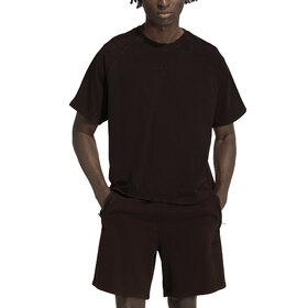 REMERA PREMIUM ESSENTIALS RETRO