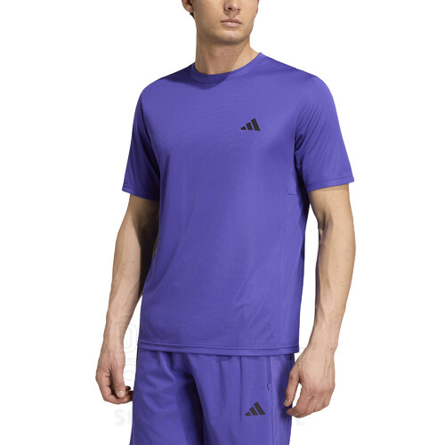 REMERA WORKOUT ESSENTIALS