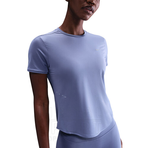 REMERA  SWIFT DRI FIT