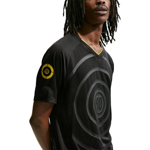 REMERA MAD90