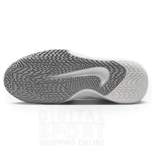 ZAPATILLAS NIKE PRECISION VII