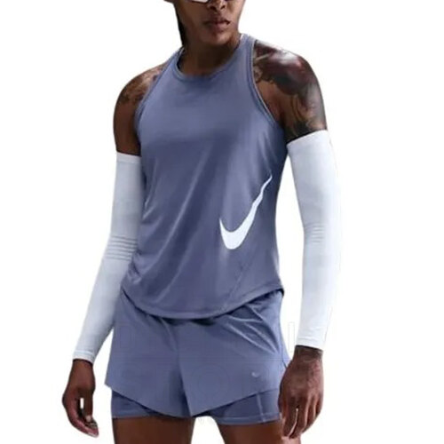 MUSCULOSA TEMPO SWOOSH