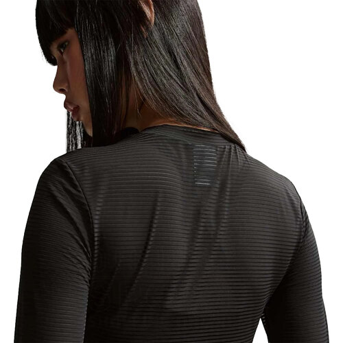 REMERA SPORTSWEAR