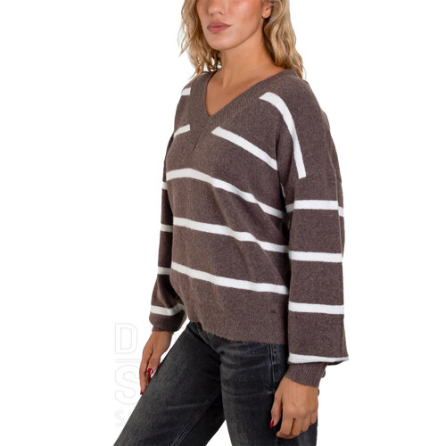 SWEATER LINES