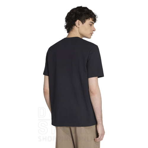 REMERA NOVELTY