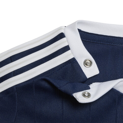 CONJUNTO REMERA Y SHORT PINSTRIPE