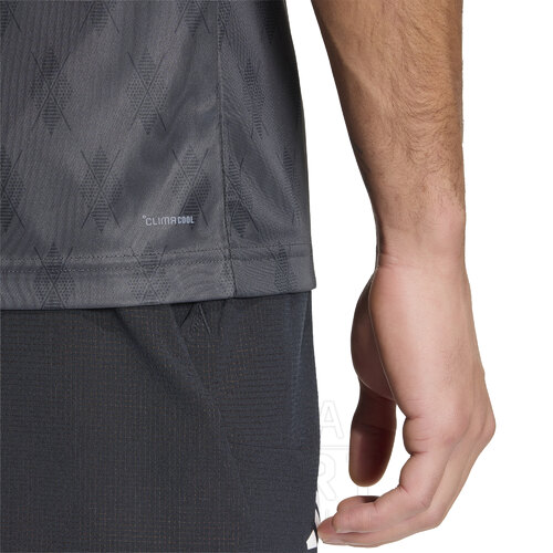 REMERA GRAPHIC CLUB CLIMACOOL