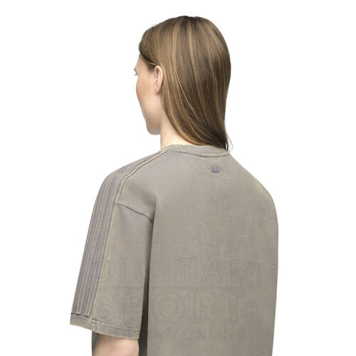 REMERA AVAVAV