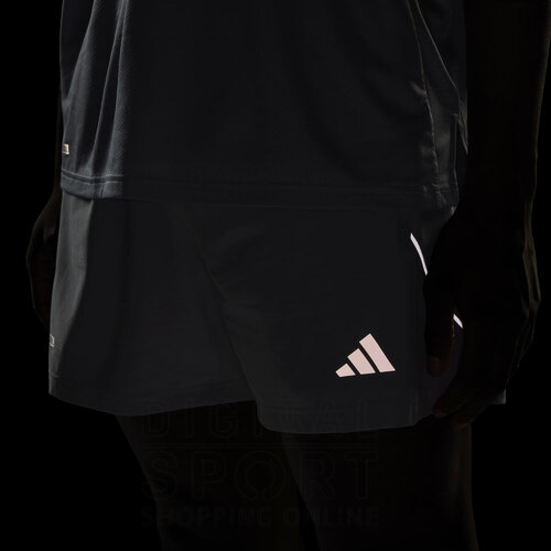 SHORT TECH APPAREL
